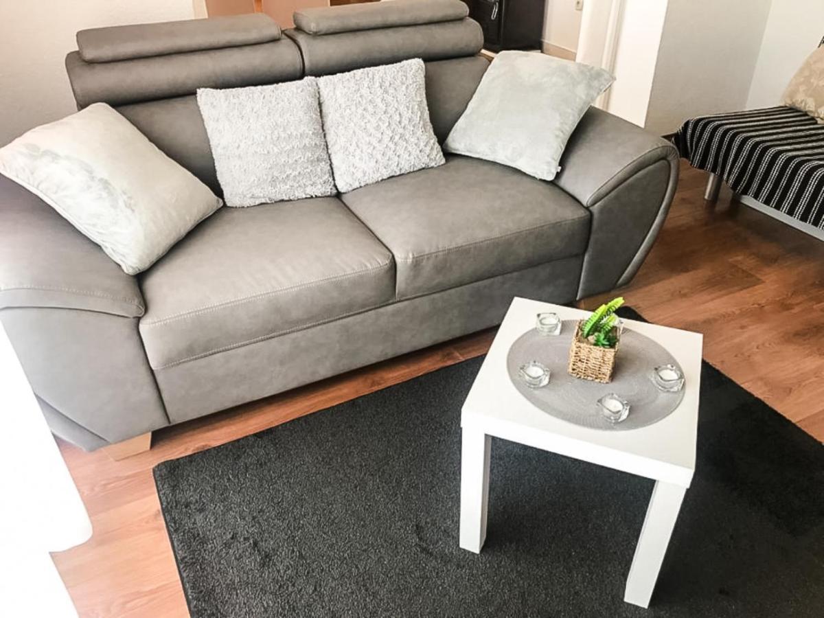 Apartments Sea Star Ivana マリナ エクステリア 写真