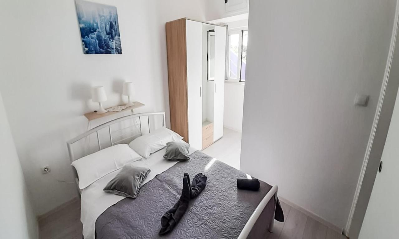 Apartments Sea Star Ivana マリナ エクステリア 写真