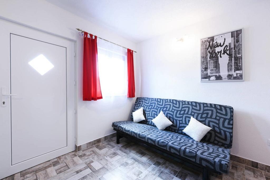 Apartments Sea Star Ivana マリナ エクステリア 写真